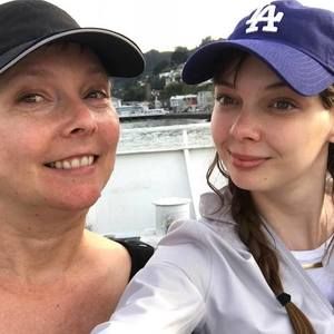 Meet your Posher, Jaye